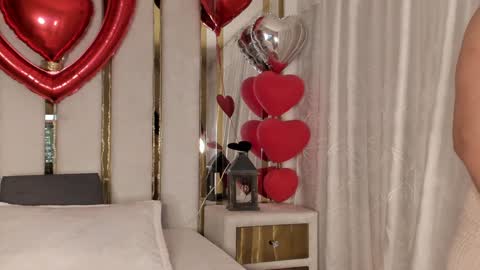 micaelahott_ online show from February 2, 6:37 am