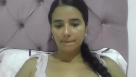 micaelamoreno18 online show from May 31, 2:20 am