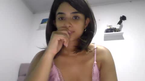 micaelamoreno18 online show from July 23, 4:43 am