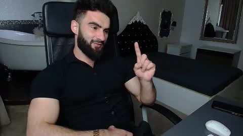 MicahLane online show from May 17, 5:05 am