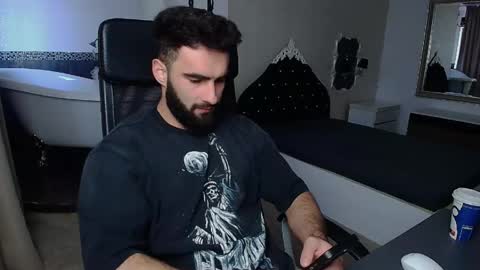 MicahLane online show from May 18, 5:57 am