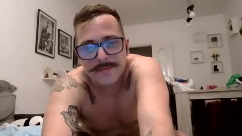 Snapshot of mich6921 chatting on May 22, 1:13 am MILO MIAMI online show from May 22, 1:13 am