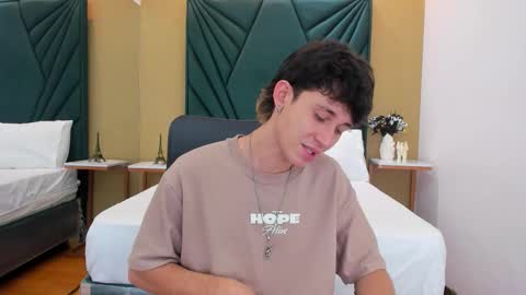 Michael online show from March 20, 7:41 pm