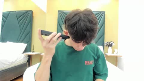 Michael online show from March 29, 7:58 pm