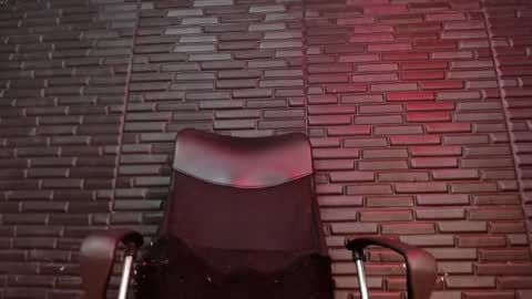 Snapshot of michael_daviss1 chatting on December 3, 3:44 pm Michael Daviss online show from December 3, 3:44 pm