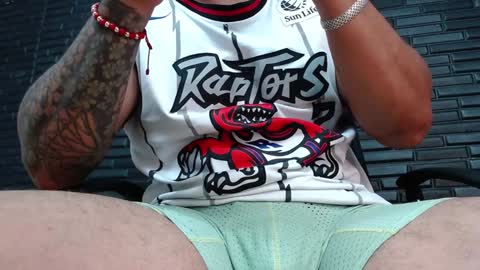 Snapshot of michael_daviss1 chatting on December 19, 5:29 pm Michael Daviss online show from December 19, 5:29 pm