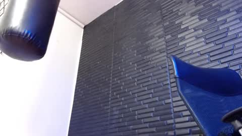 Snapshot of michael_daviss1 chatting on January 2, 1:51 pm Michael Daviss online show from January 2, 1:51 pm