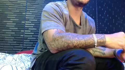 Snapshot of michael_daviss1 chatting on March 1, 1:51 pm Michael Daviss online show from March 1, 1:51 pm