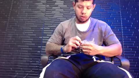 Snapshot of michael_daviss1 chatting on March 8, 1:14 pm Michael Daviss online show from March 8, 1:14 pm