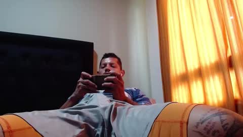 Snapshot of michael_daviss1 chatting on September 29, 4:23 pm Michael Daviss online show from September 29, 4:23 pm