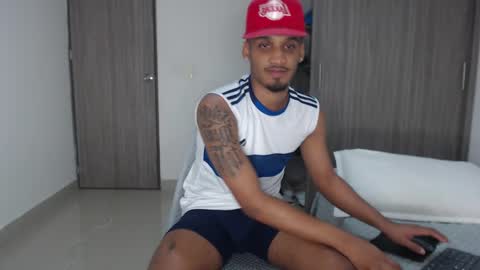 Snapshot of michael_jordanx chatting on December 25, 4:54 am Angel online show from December 25, 4:54 am