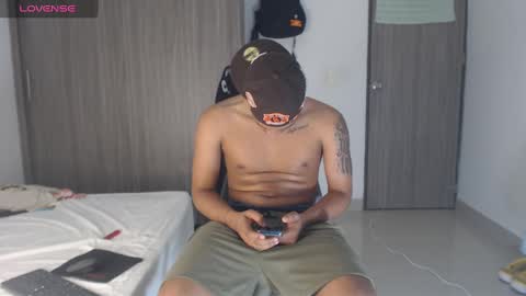 Snapshot of michael_jordanx chatting on January 16, 3:23 am Angel online show from January 16, 3:23 am