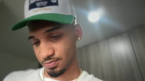 Snapshot of michael_jordanx chatting on February 17, 3:09 pm Angel online show from February 17, 3:09 pm