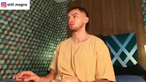 Snapshot of michael_magno chatting on November 24, 10:48 am Michael Stevens online show from November 24, 10:48 am