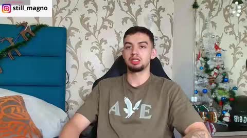 Snapshot of michael_magno chatting on December 14, 10:58 pm Michael Stevens online show from December 14, 10:58 pm