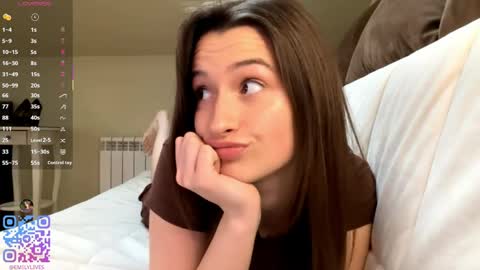 Emily online show from May 16, 2:49 pm