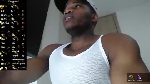 michael_thomsom online show from October 16, 7:04 pm