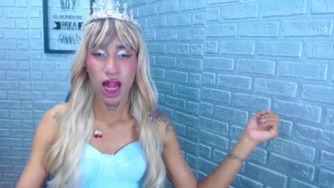 Snapshot of michael_twuis chatting on March 23, 4:05 am I AM MICHAEL online show from March 23, 4:05 am