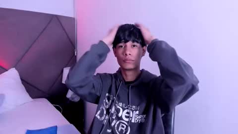 michael_vidal online show from November 5, 7:36 pm