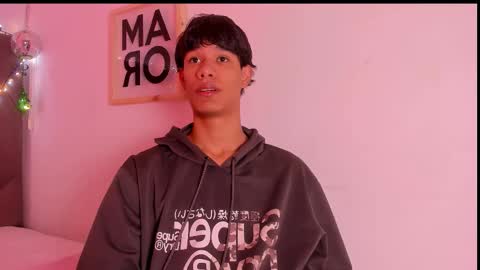 michael_vidal online show from November 12, 9:36 pm