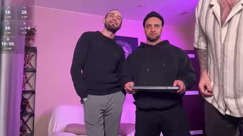 Snapshot of michaelbradley_for_u chatting on March 21, 7:17 pm michaelbradley_for_u online show from March 21, 7:17 pm