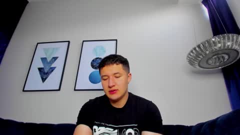 MichaelConnor  online show from January 14, 12:03 pm
