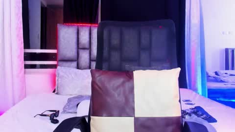 Snapshot of michaelhawtin chatting on January 9, 12:03 am Michael Contenido explcito online show from January 9, 12:03 am