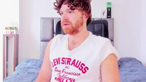 Michael  Contenido explcito online show from October 5, 6:17 pm