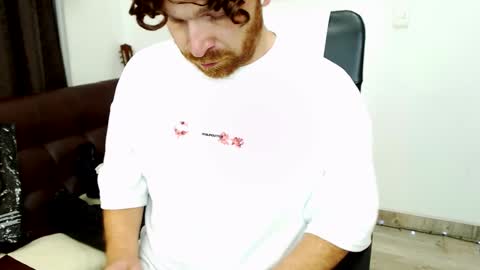 Michael  Contenido explcito online show from October 6, 6:22 am