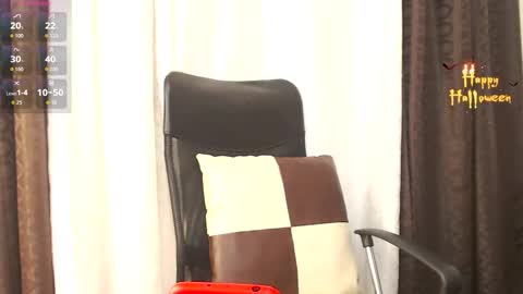 Michael  Contenido explcito online show from October 25, 8:11 am