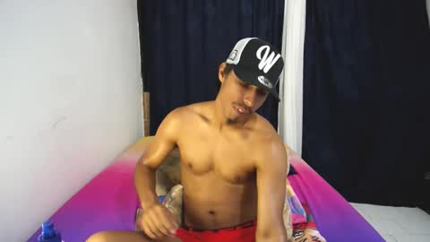 Michael online show from November 30, 5:11 am