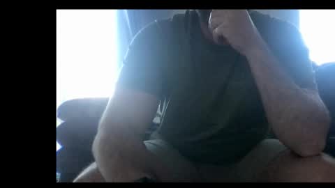 Snapshot of michaelt483 chatting on March 1, 9:39 pm michaelt483 online show from March 1, 9:39 pm