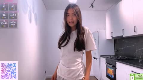 Aidaxo online show from December 18, 3:40 pm