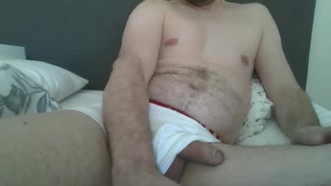 Snapshot of michas909 chatting on April 6, 11:22 am michas909 online show from April 6, 11:22 am