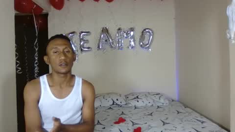 MichelandDavid online show from February 16, 12:19 am