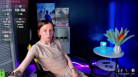 michele_mack online show from February 27, 9:11 am