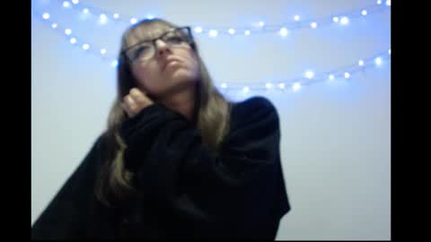 Michell online show from March 10, 3:11 am