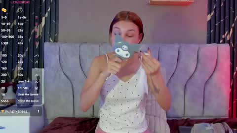 Snapshot of michell_winx chatting on April 30, 10:43 am Michell online show from April 30, 10:43 am