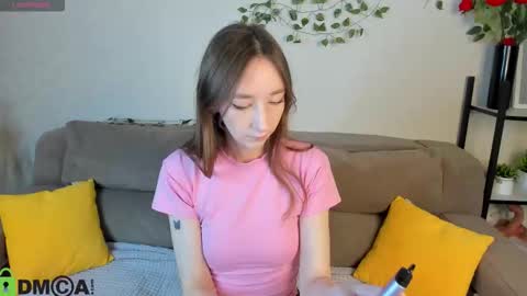 Snapshot of michelle__allen chatting on November 2, 1:19 am Michelle online show from November 2, 1:19 am