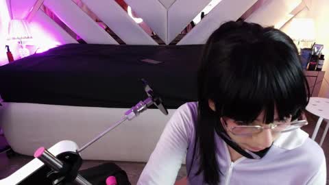 michelle_cutee_ online show from May 9, 8:03 pm