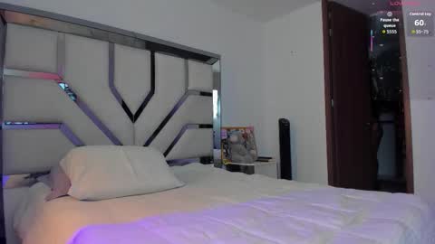 Snapshot of michelle_ferrerr chatting on January 17, 10:42 am MICHELLE online show from January 17, 10:42 am