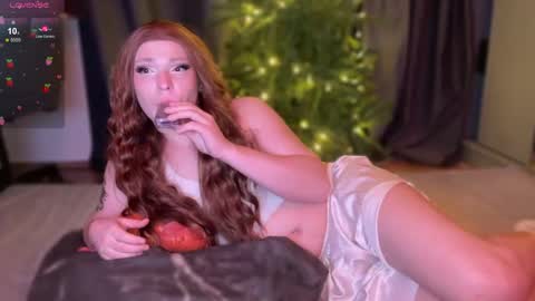 Snapshot of michelle_jacksonn chatting on December 5, 6:15 pm michelle_jacksonn online show from December 5, 6:15 pm