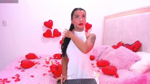 michelle_madson_ online show from February 14, 1:29 pm