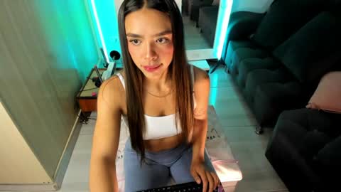 Snapshot of michelle_se chatting on July 3, 12:28 am Michelle online show from July 3, 12:28 am