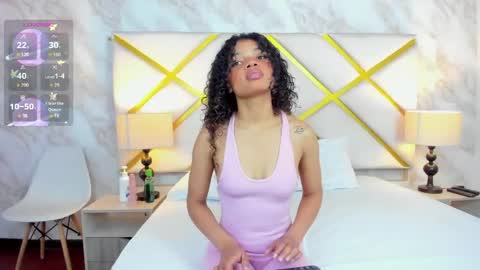 michellebronx online show from May 28, 11:40 am