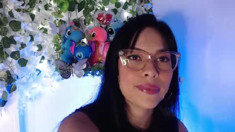 Snapshot of michellevegax chatting on April 2, 9:34 pm Michelle Vega X online show from April 2, 9:34 pm