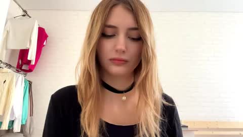 Jenny online show from May 16, 6:32 am