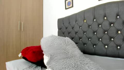 michellmorgans online show from May 11, 4:04 pm