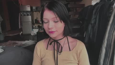 Tina online show from March 31, 9:10 am