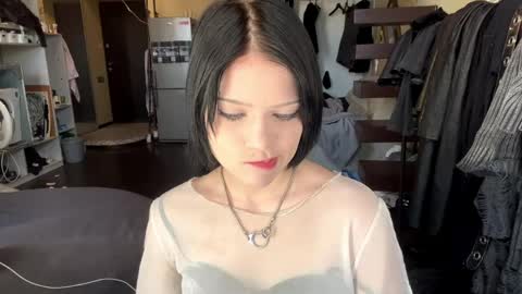 Tina online show from April 2, 9:40 am